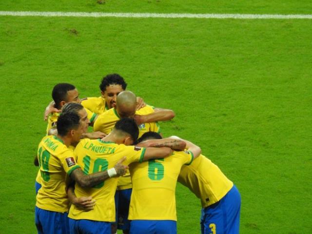 开云官方网站-库鸟时隔1年多再进球 巴西队4比0大胜巴拉圭！